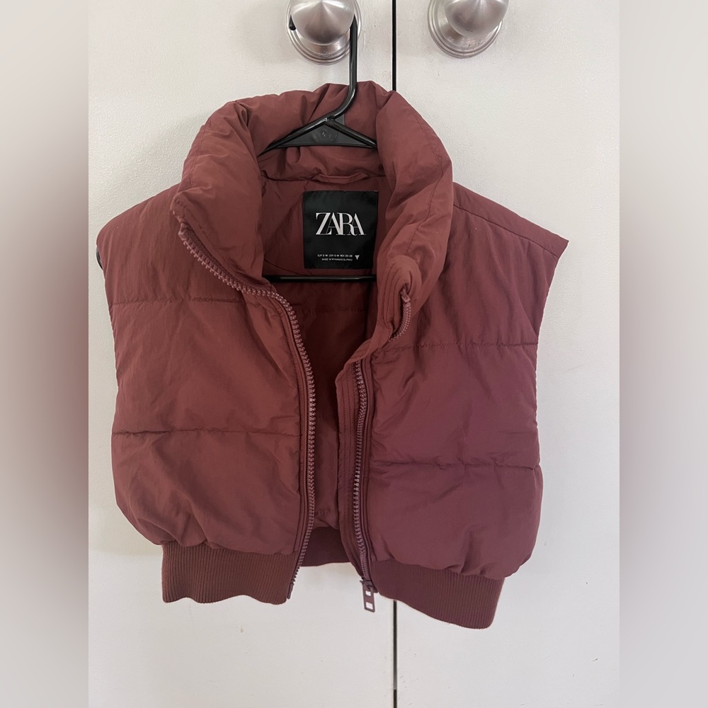 Zara mini cropped puff vest